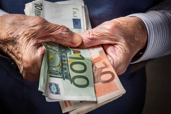 Unsere Forderungen wirken: Schutzklausel verlängert, Aliqoutierung ausgesetzt, Pensionsanpassung