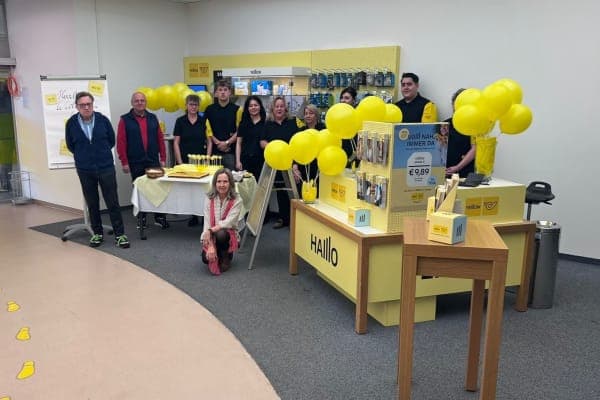 Premiere für YELLLOW